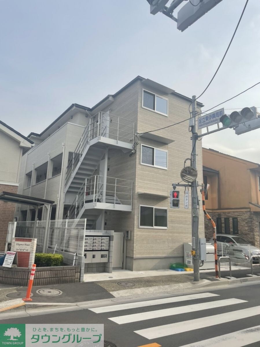 MELDIA竹ノ塚IIIの物件外観写真