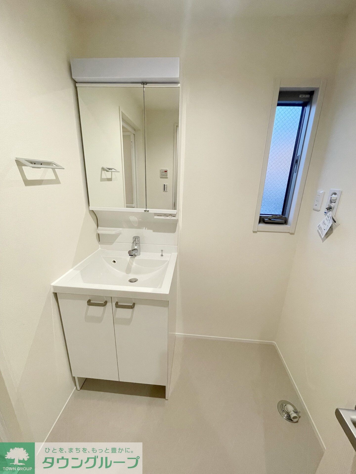 草加市金明町戸建の物件内観写真