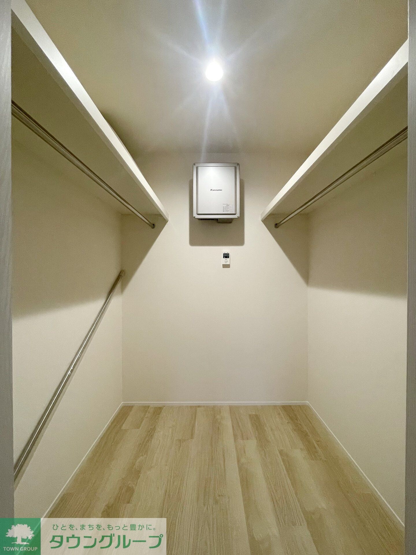 草加市金明町戸建の物件内観写真