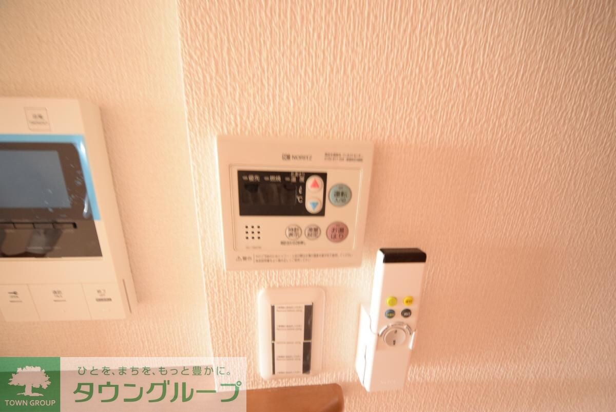 ペアパレス六町2号館の物件内観写真