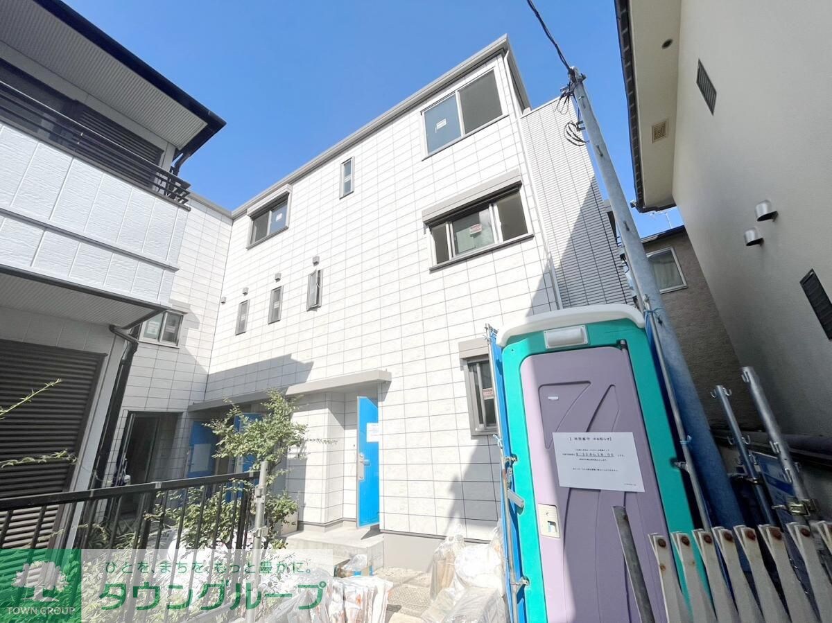 Maison Colza Kitasenjyuの物件外観写真