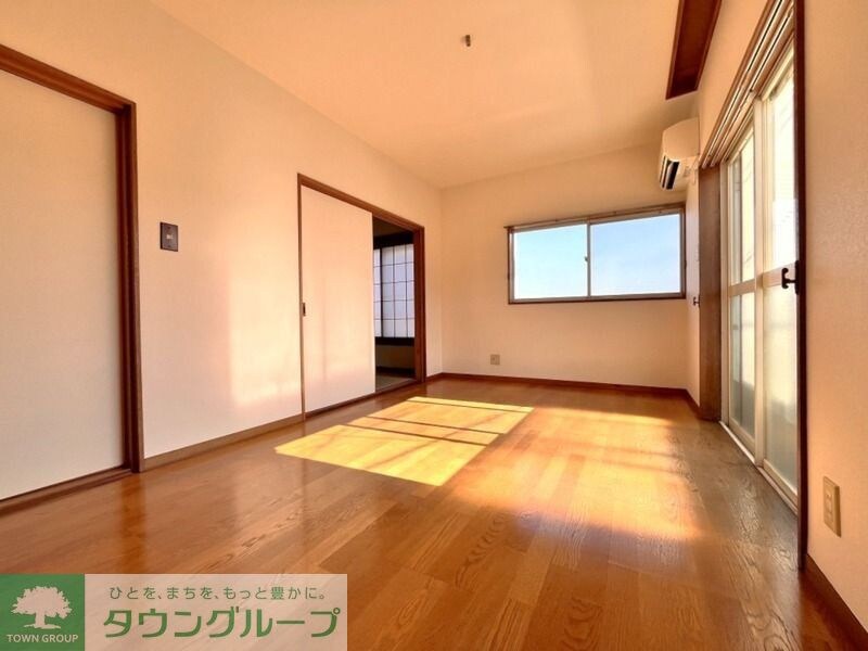 柳島町貸家の物件内観写真