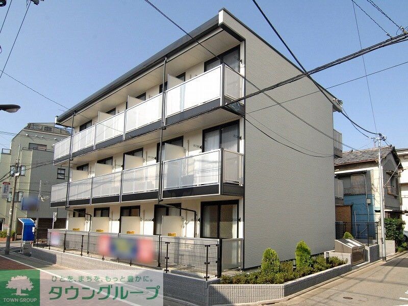 レオパレスマ　メゾンウメジマの物件外観写真