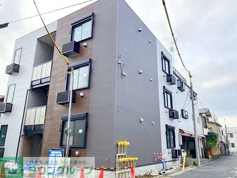 イクシオ六月の物件外観写真