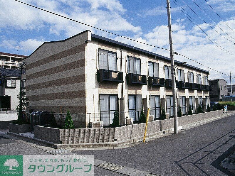 レオパレスエクセル花畑　の物件外観写真