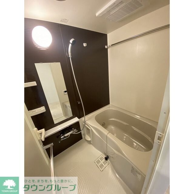 コンフォリア・リヴ千住の物件内観写真