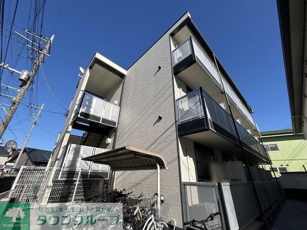 レオパレスＳIIIの物件外観写真