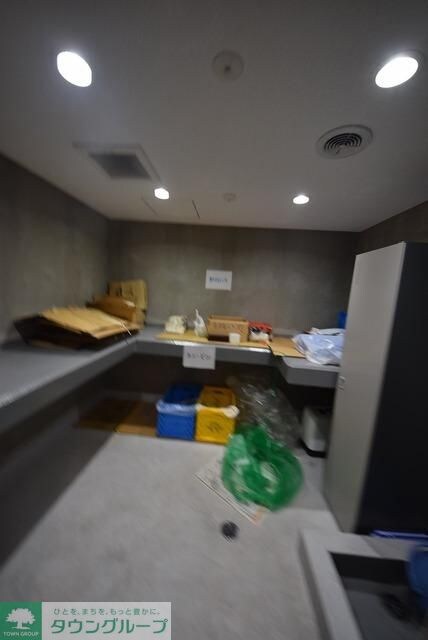 ライジングプレイス綾瀬二番館の物件内観写真