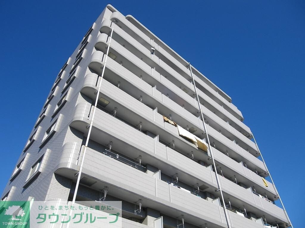 パレシャルマンの物件外観写真