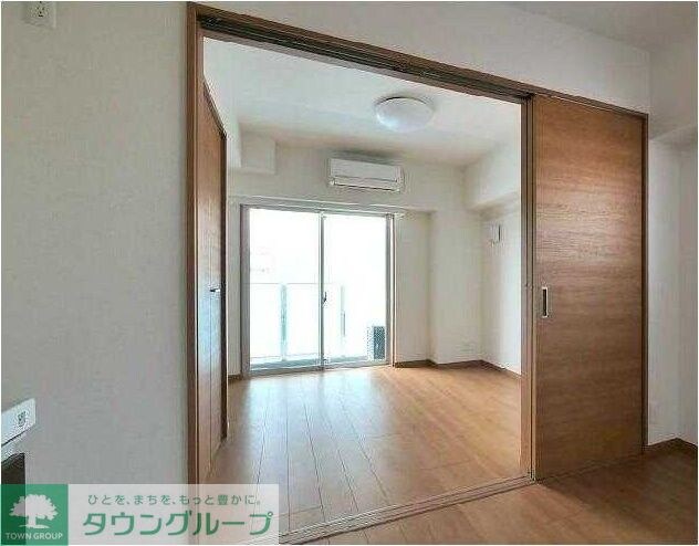 ペアパレス六町2号館の物件内観写真