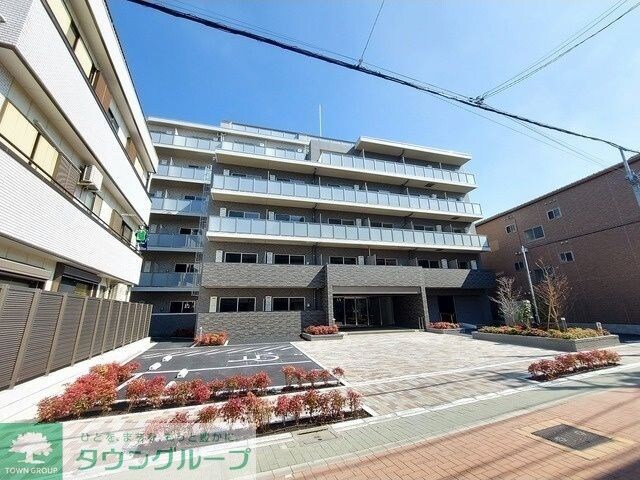 アルファコート西新井の物件外観写真