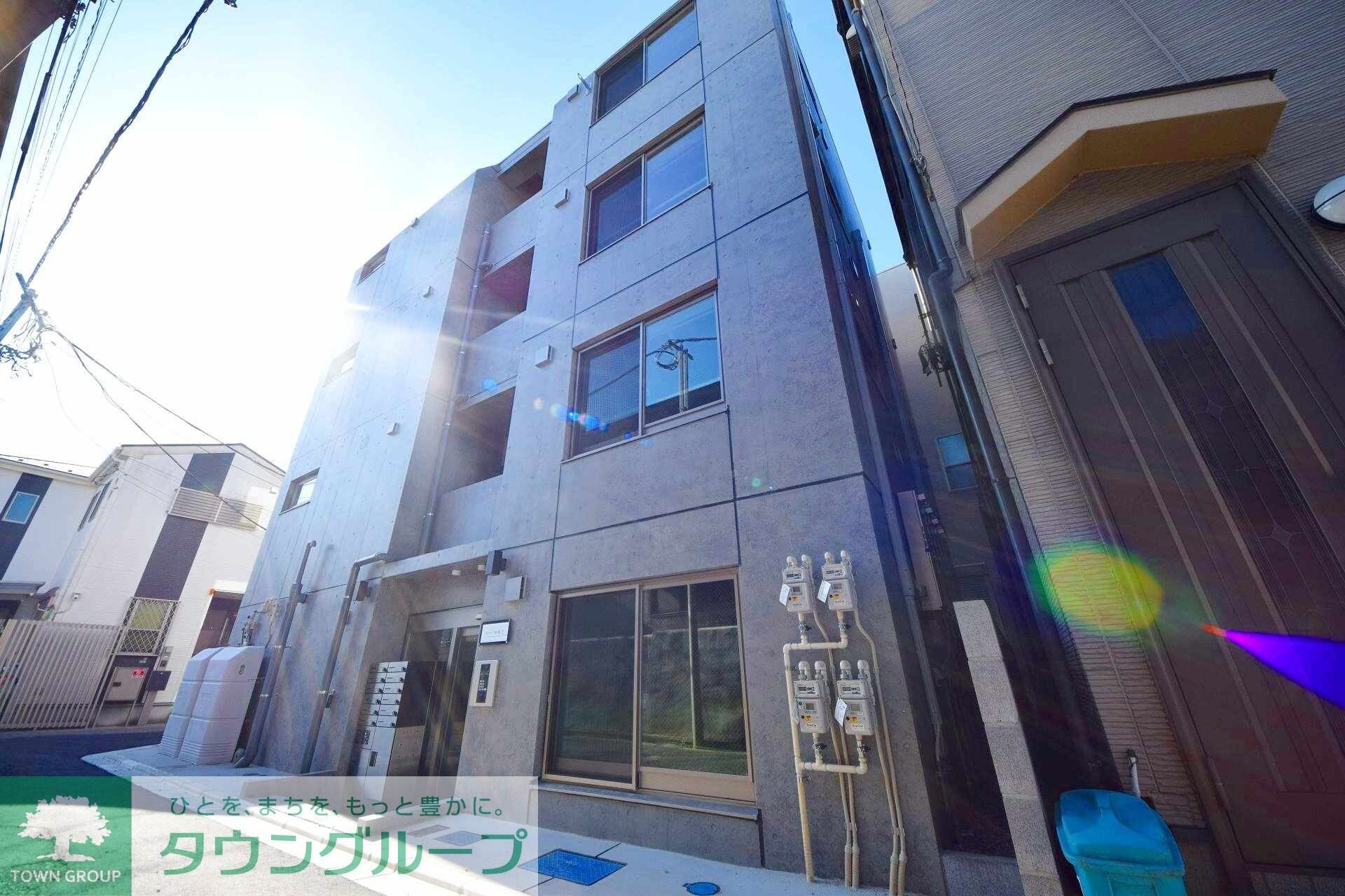 ルッソ西尾久の物件外観写真