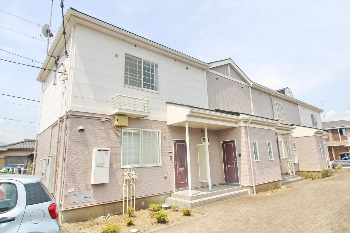 シャン・デ・ソレイユの物件外観写真