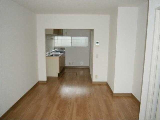 サンガーデン片岡の物件内観写真