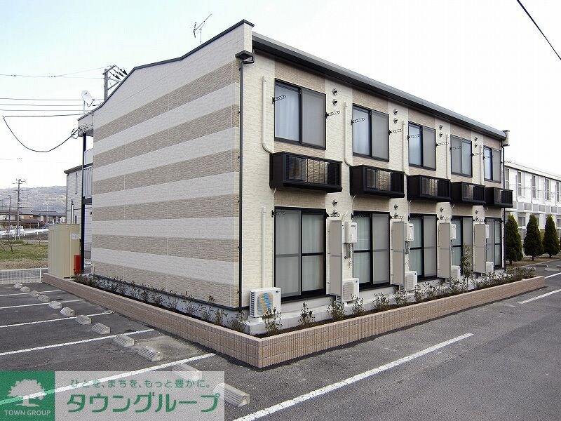 レオパレスリジェールの物件外観写真