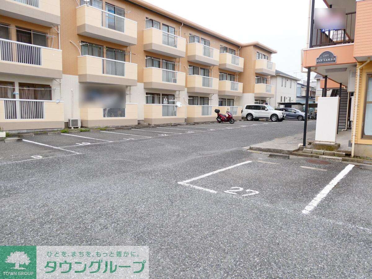 シティー堂山Ａの物件内観写真