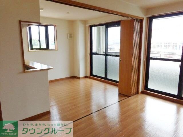 スカイヒルズの物件内観写真