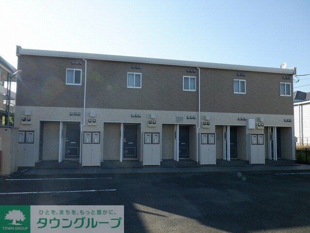 レオパレスすばるIIIの物件外観写真