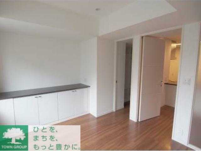 アルティスコート南青山の物件内観写真