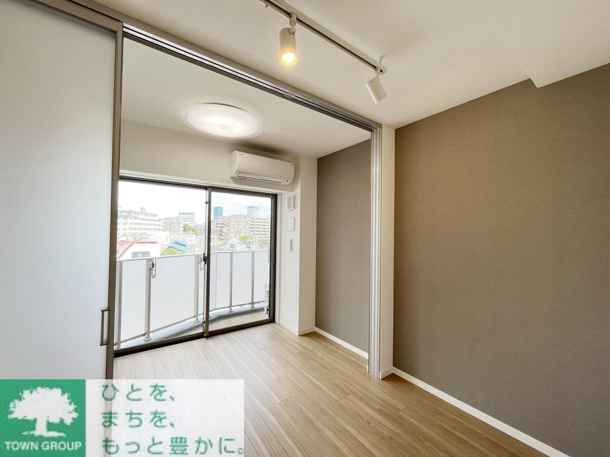 メゾン・クロイゾンの物件内観写真