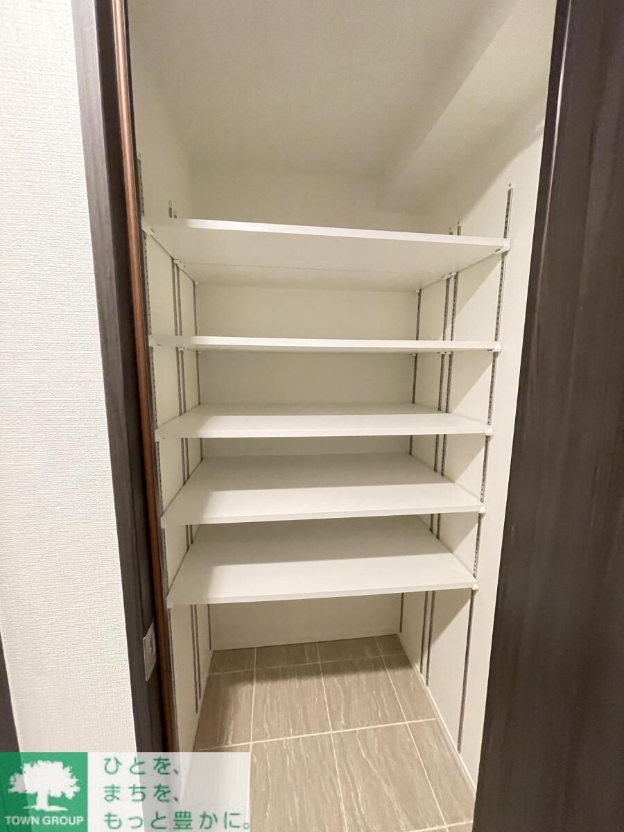 レジディア中目黒IIIの物件内観写真