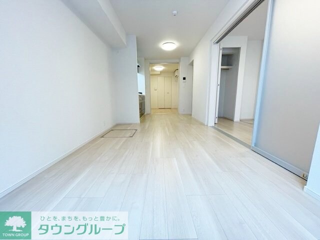 エルファーロ駒沢公園Iの物件内観写真