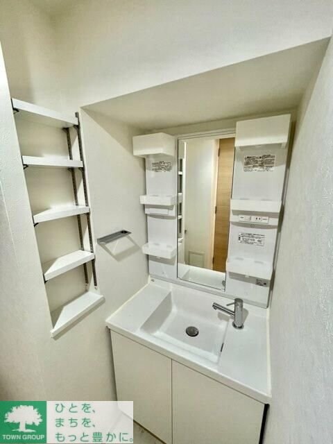 レジディア三宿の物件内観写真