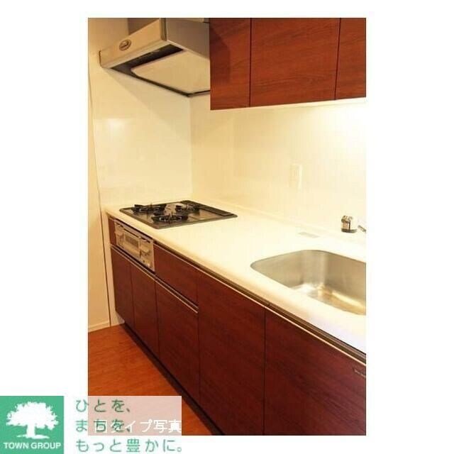 コンフォリア駒場の物件内観写真