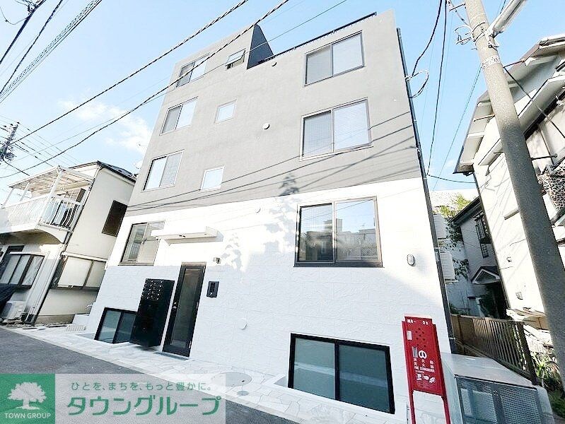 Platanus幡ヶ谷の物件外観写真