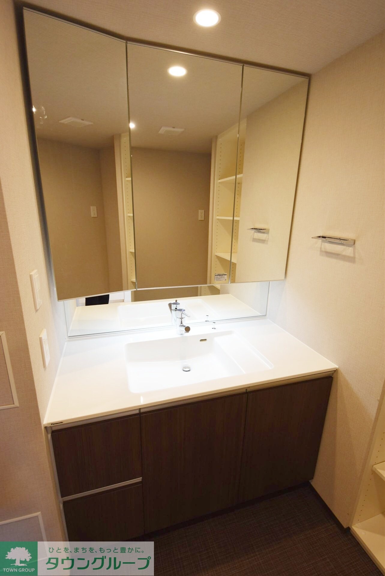 パークナードフィット南青山Ｇａｒｄｅｎの物件内観写真