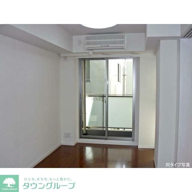 コンフォリア原宿の物件内観写真