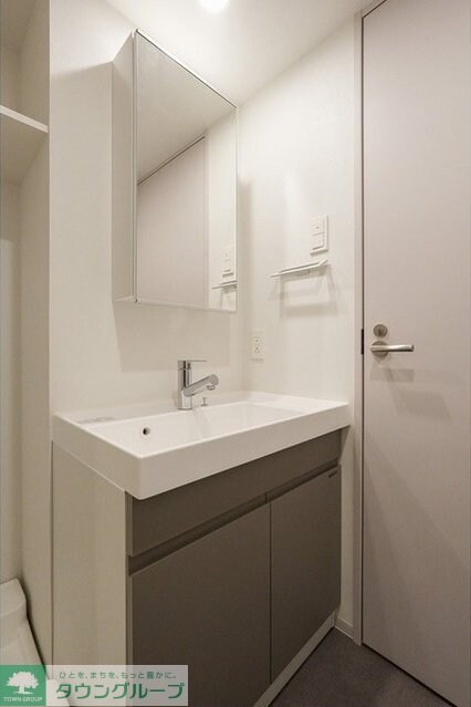 コンフォリア・リヴ渋谷本町の物件内観写真