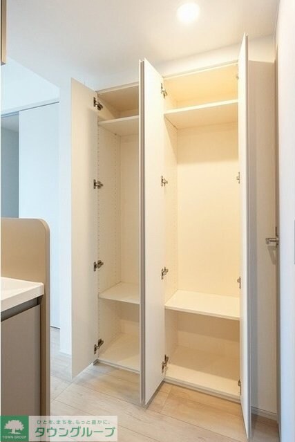 コンフォリア・リヴ渋谷本町の物件内観写真