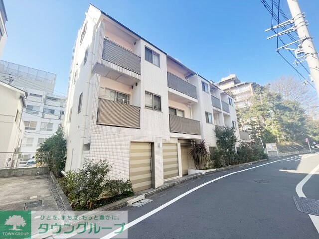 ガーデン代々木八幡の物件外観写真