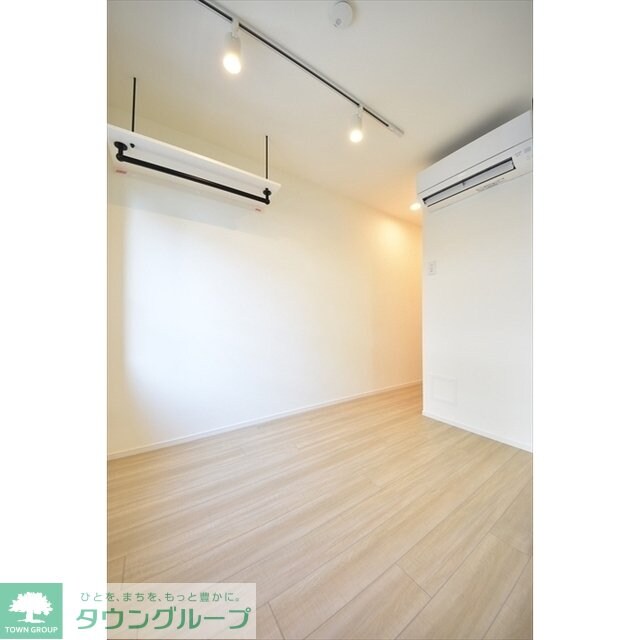 ファーヴァル代々木上原の物件内観写真