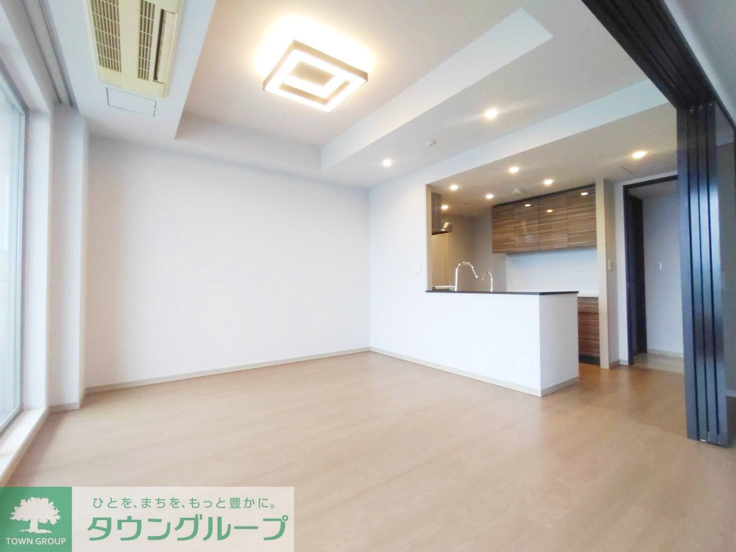 ザ・パークハウス三軒茶屋タワーの物件内観写真