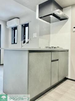 コンポジット早稲田鶴巻町の物件内観写真