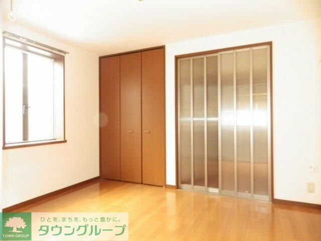 ヴィラ東新宿Ａの物件内観写真