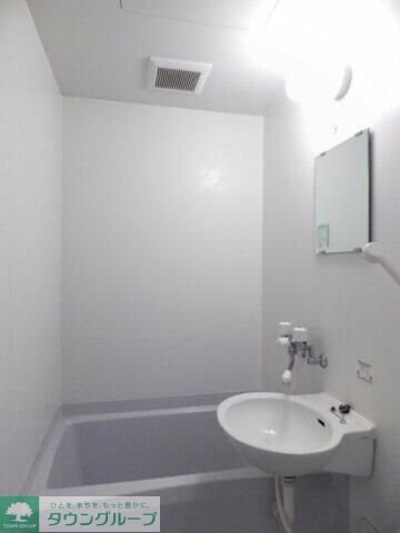 ヴィラ東新宿Ａの物件内観写真