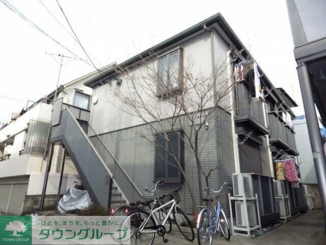 ヴィラ東新宿Ａの物件外観写真