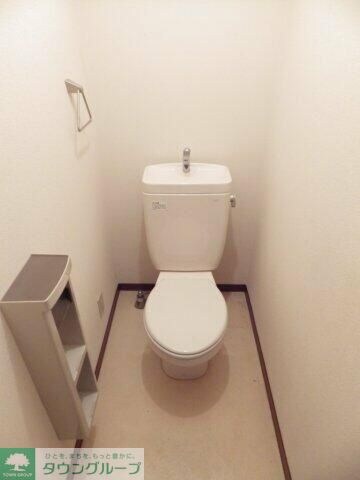 ヴィラ東新宿Ａの物件内観写真