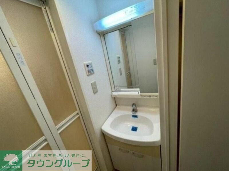 パレ・ホームズ新橋の物件内観写真