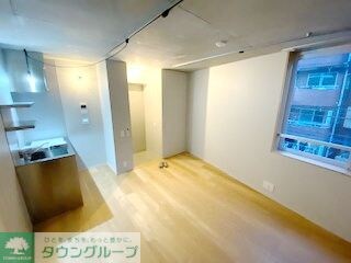 PASEO　SANGENJAYA　EAST　WESTの物件内観写真