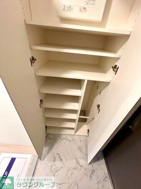 レジディア笹塚IIIの物件内観写真