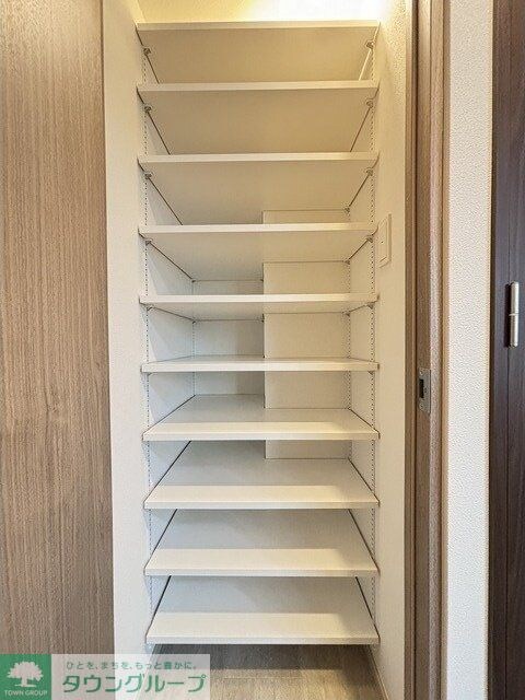 ザ・グラヴィティ新宿の物件内観写真