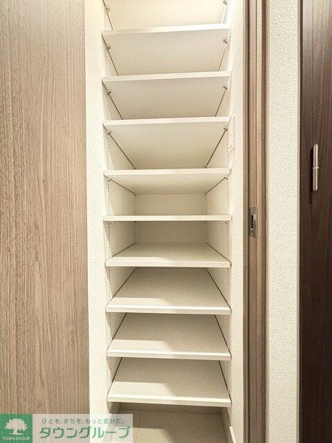 ザ・グラヴィティ新宿の物件内観写真