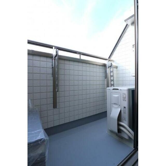 コンフィア目黒本町の物件内観写真