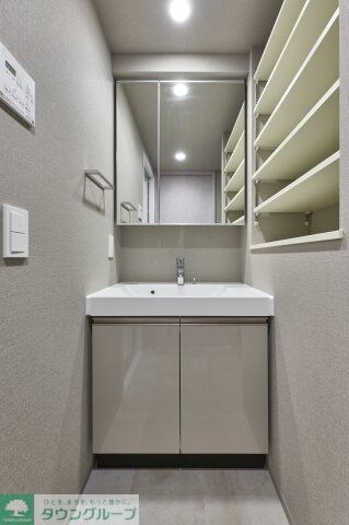 プラウドフラット大井町の物件内観写真