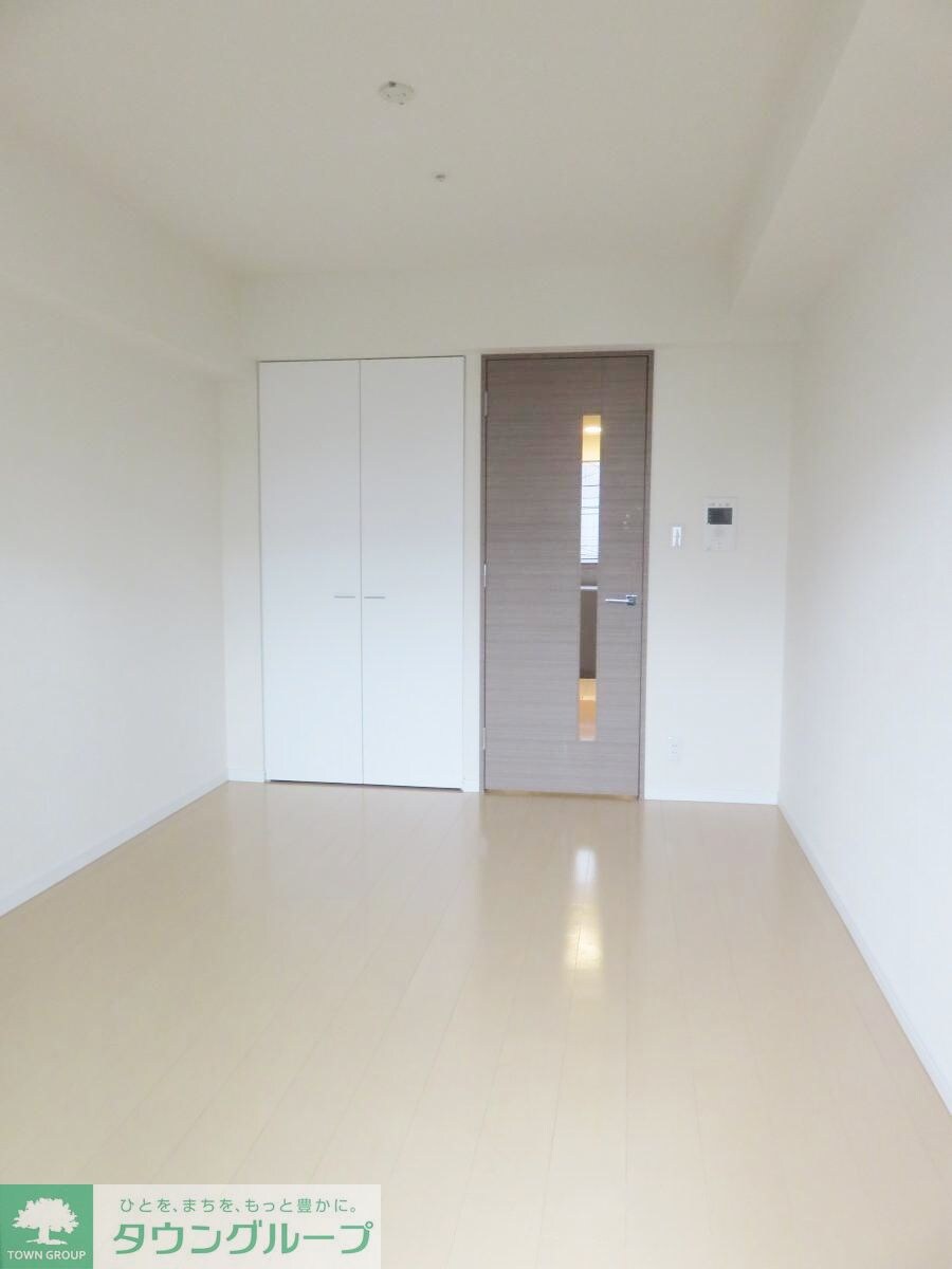 スペーシア梅屋敷の物件内観写真