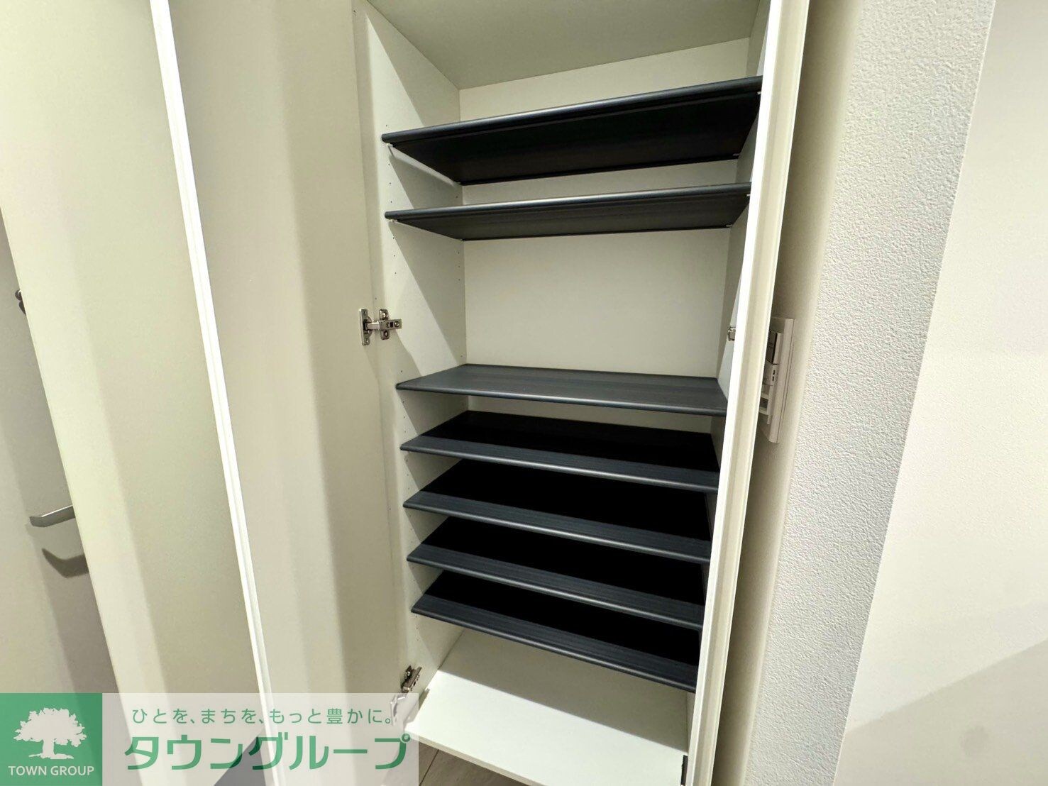 ＳＴＲＩＰＥＳ東大井の物件内観写真